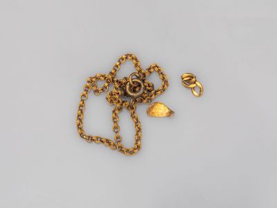 Débris d'or 750°/°° (18K). 2.5 g. - Photo 1