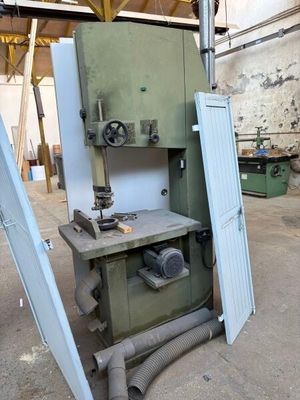 a machine that is sitting inside of a building