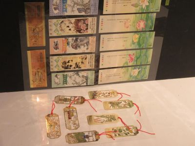 a lot of cards on display on the table