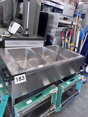 Bain marie à trois bacs