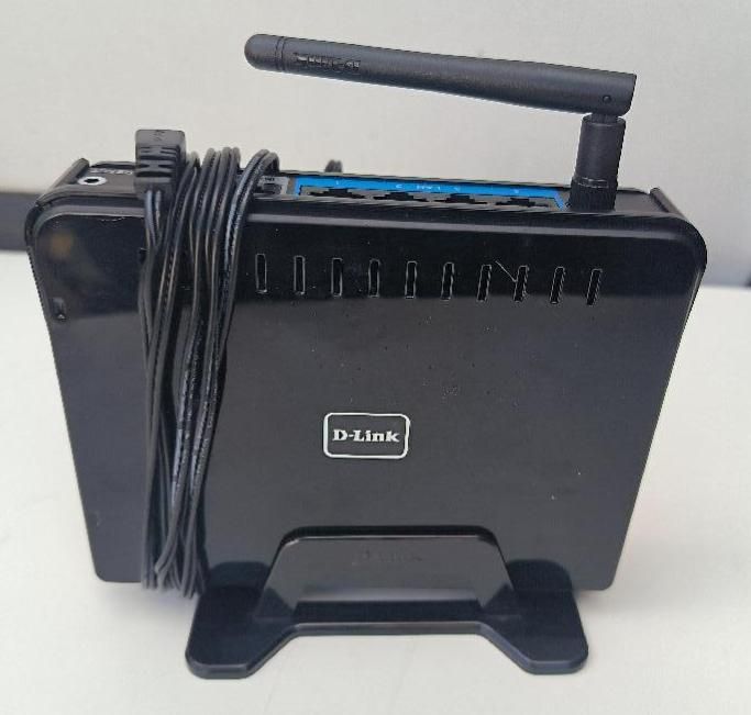 Routeur Wi-Fi de marque D-LINK, modèle DIR-600, révision mat…