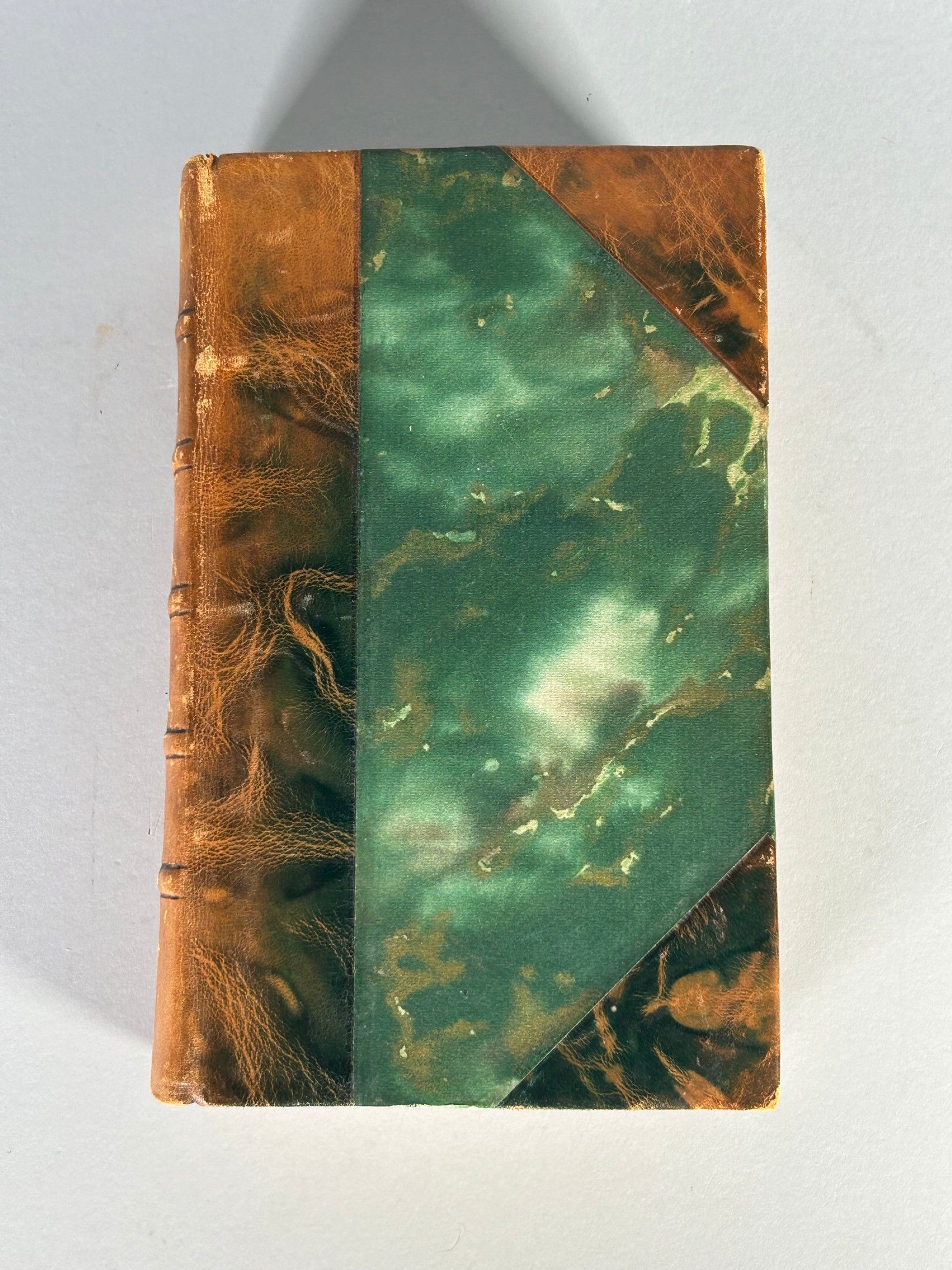 Objets d'art & Curiosités