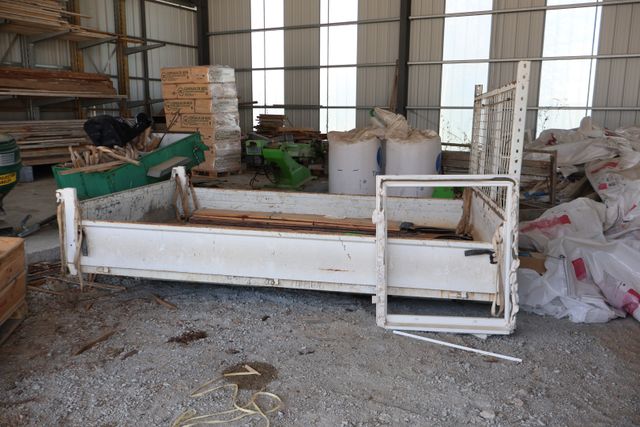 JPM Benne en acier 3 X 2 m, faux châssis de 94 de large extérieur...