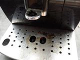 a coffee machine that is sitting on top of a table