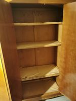 Armoire ouvrant par quatre portes. (photo 6)