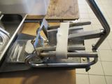 a machine that is sitting on a counter in a kitchen