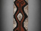an image of a vase with a design on it
