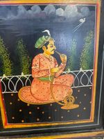 Petite armoire indienne en bois polychrome à décor de person… (photo 4)