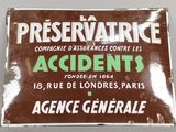 Panneau publicitaire français concernant un accident de conservatoire à Paris