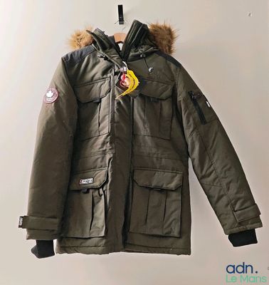 boy ' s canada goose down parka with removable hood