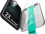 une image montrant un gros plan d'un téléphone portable dans son étui