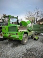 Auto-bétonnière MERLO DBM 2000, 5T900. 2094 heures.