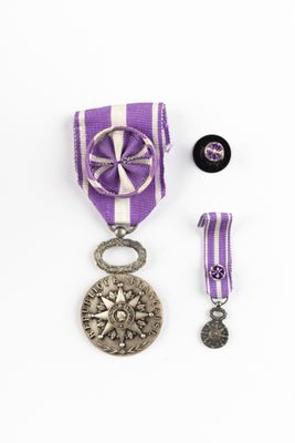 Décorations - Lot de 3, Médaille Mérite Civique / Ligue fran…