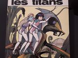 la couverture de la bande dessinée « Les Titans », sur laquelle on voit deux femmes à bord d'un bateau