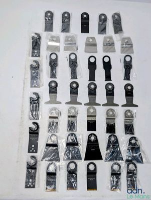 a lot of different types of saw blades on the table