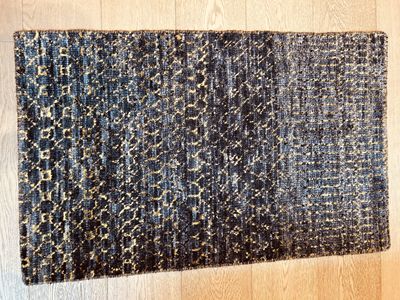 Tapis moderne noué main noir est gris dégradé 0/90 x 0/60
