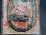 l'image d'une photo représentant une paire de ciseaux dans un emballage