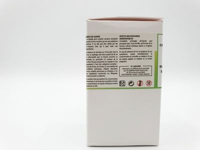 emballage d'une bouteille de lait sur fond blanc