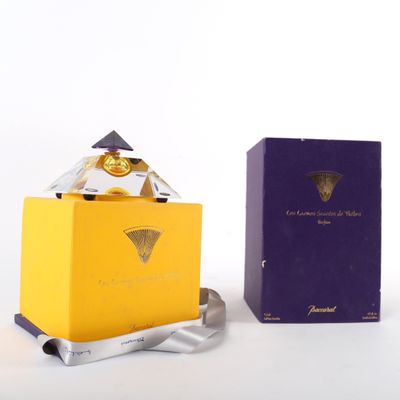 Parfum "Les Larmes Sacrees DE Thebes", Baccarat