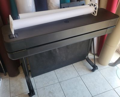 HP DESIGNJET T630 imprimante traceur sur pied 2023