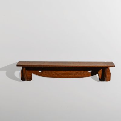 image d'un banc en bois sur fond blanc