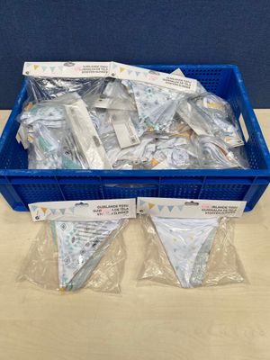 (X38) Guirlande en tissu à suspendre (T1)