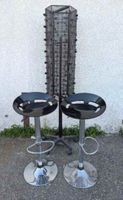 Paire de tabourets haut en métal et plastique (H.