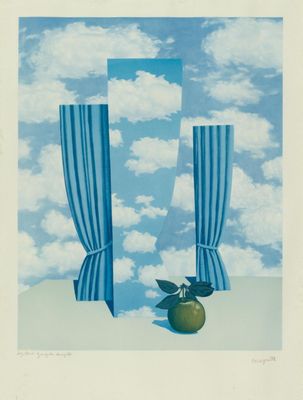 une image représentant un tableau sur lequel figurent deux rideaux bleus et une pomme verte