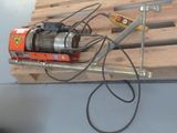 a machine that is sitting on top of a pallet
