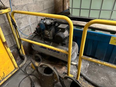 1 compresseur mobile GISS - Photo 1