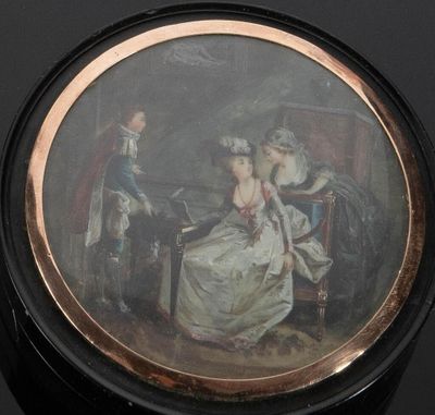 tableau représentant une femme jouant du piano, en compagnie d'un homme et d'une femme assis à une table