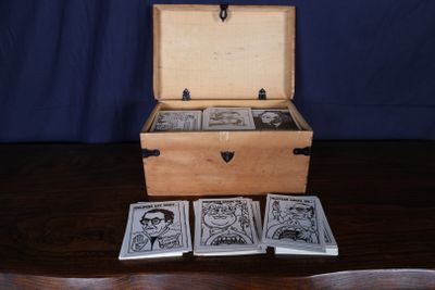 Important lot de plus de 700 cartes postales satiriques poli… - Photo 1