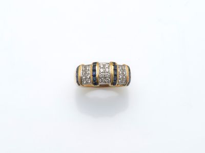 une bague en or 18k et diamants