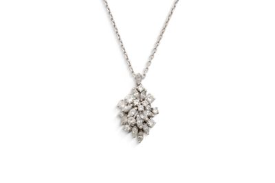Collier “Diamants” Diamants navette et taille brillant
