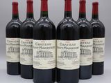 six bouteilles de Château Margaut sont alignées en rang