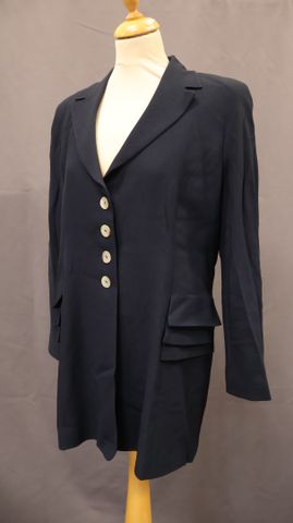 CARVEN – Veste bleue marine double poches. Taille 42. Bon état