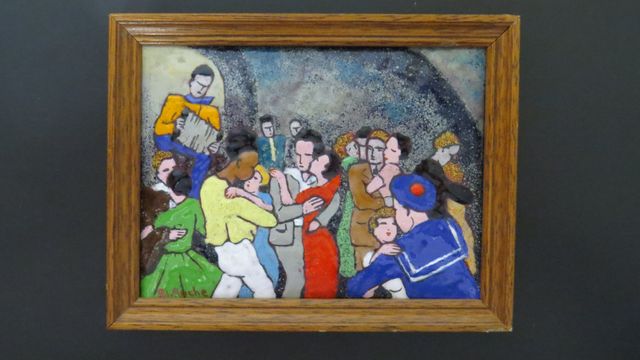 Blanche ROCHE (XXe siècle) « Le bal ». Email Limousin signé en ba...
