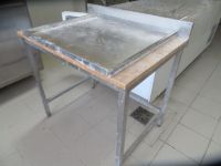 1 MEUBLE parisien et 2 tables (photo 3)