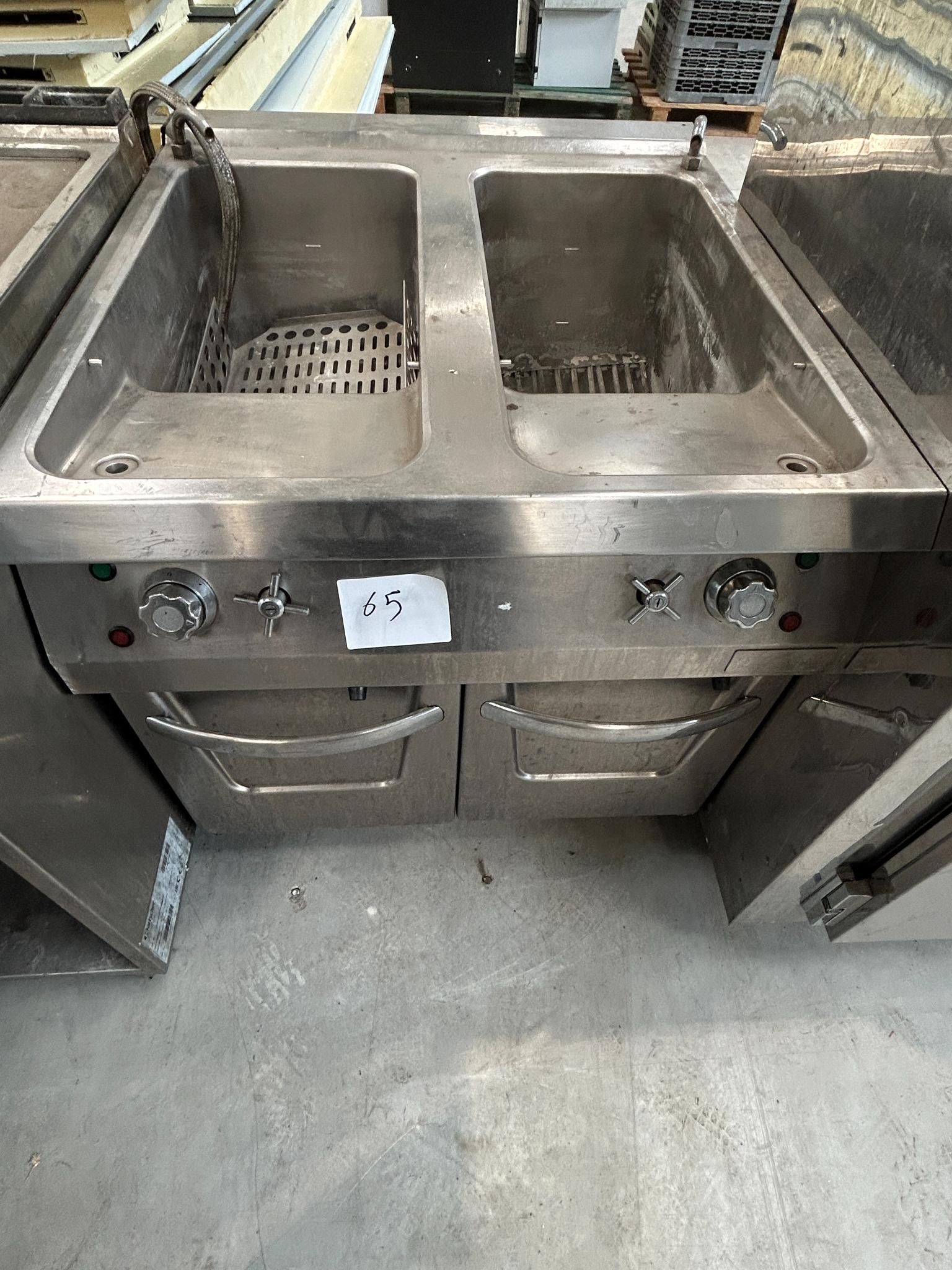 Bain marie 2 bacs sur pied Maxima, dimensions 80x88x86 cm, n…
