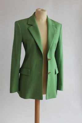 un blazer vert sur un mannequin, un mannequin, un mannequin, un mannequin, un mannequin, un mannequin, un mannequin, un mannequin, un mannequin, un mannequin, un mannequin, un mannequin, un mannequin, un mannequin, un mannequin, un mannequin, un mannequin, un mannequin, un mannequin, un mannequin, un mannequin, un mannequin, un mannequin, un mannequin, un mannequin, un mannequin, un mannequin, un mannequin, un mannequin, un mannequin, un mannequin, un mannequin, un manne