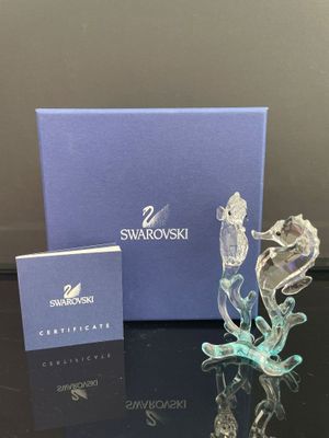 Figurine en cristal Swarovski avec coffret et carte