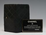 chanel black quilted wallet and card holder