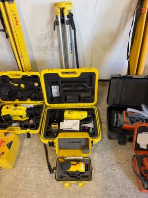 1 niveau laser LEICA - Photo 1