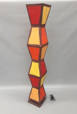 CHAKO : lampadaire en métal de couleur bronze avec abat-jour…