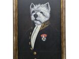 un tableau représentant un chien blanc vêtu d'un uniforme militaire