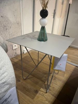 Une 1 table basse métallique gris MOBILIER DE FRANCE modèle …