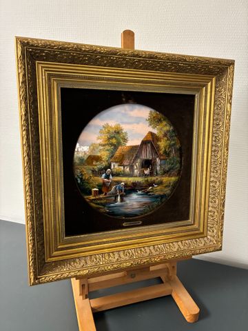 BETOURNE : émail de Limoges « Vie dans le village » 28 x 28 cm
