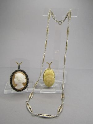 Camée profil de dame monté en broche et pendentif en argent 800/1000,  - Photo 1