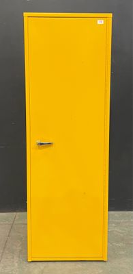 une image d'un acier jaune acier acier acier acier acier acier acier acier acier acier acier acier acier acier acier acier