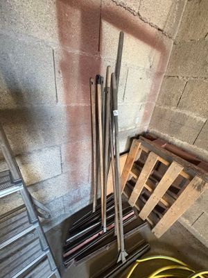 a lot of tools that are sitting on the floor